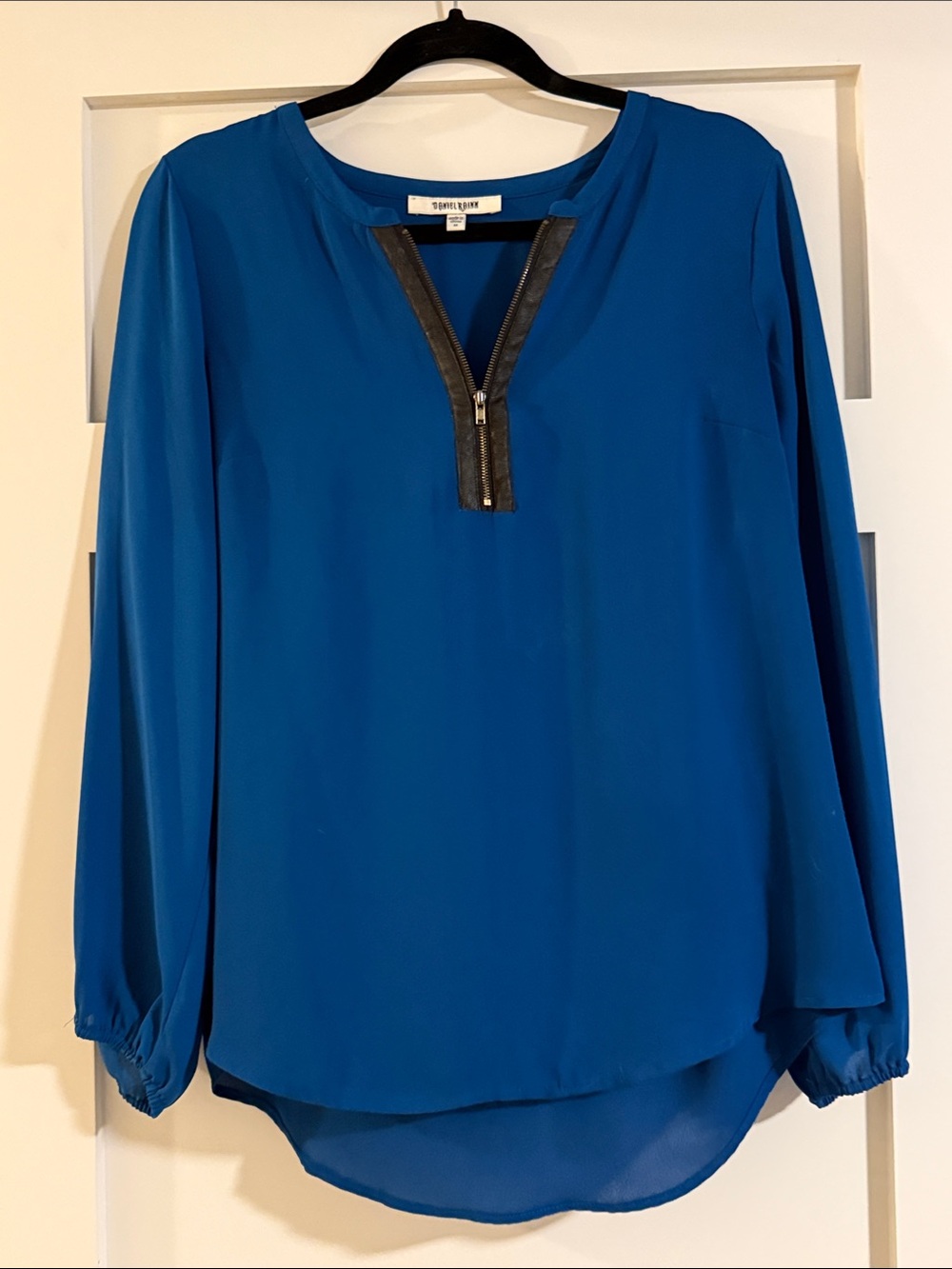 Daniel Rainn Royal Blue Zip-Front Long Sleeve Blouse size M